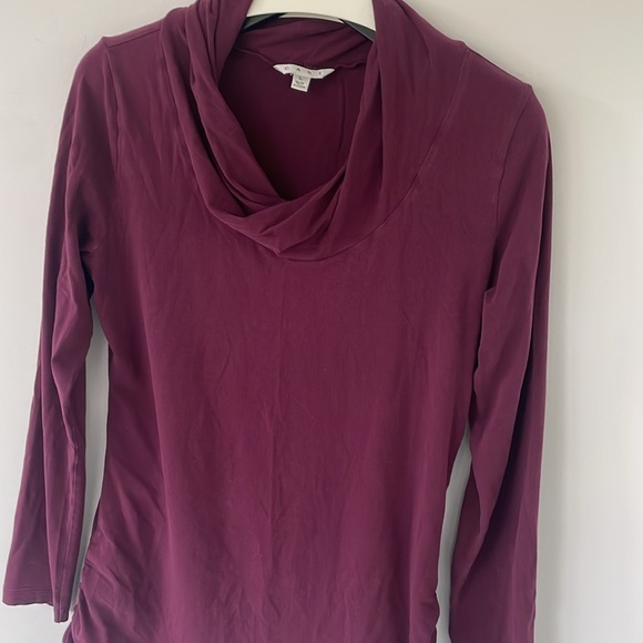 CAbi Twisted Cowl Neck Long Sleeve Cotton Top in Merlot Large - Picture 5 of 13